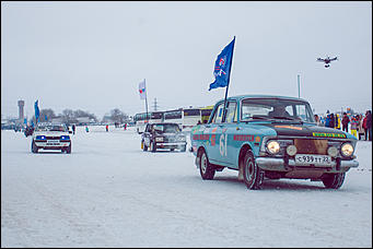 12 декабря 2015 г., Барнаул   Около 15 тысяч человек пришли в Барнауле на открытие "Алтайской зимовки"