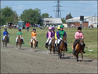 16 августа 2015г., Барнаул   Конноспортивные соревнования на Кубок губернатора края