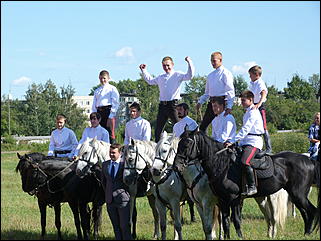 16 августа 2015г., Барнаул   Конноспортивные соревнования на Кубок губернатора края