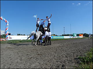 16 августа 2015г., Барнаул   Конноспортивные соревнования на Кубок губернатора края