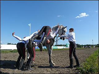 16 августа 2015г., Барнаул   Конноспортивные соревнования на Кубок губернатора края