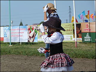 16 августа 2015г., Барнаул   Конноспортивные соревнования на Кубок губернатора края