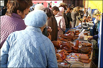 25 сентября 2010 г., Барнаул   Социальная продовольственная ярмарка в Барнауле