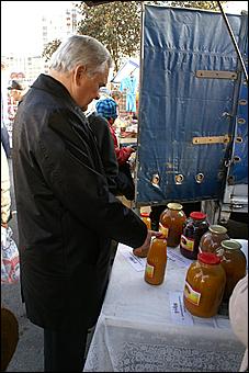 25 сентября 2010 г., Барнаул   Социальная продовольственная ярмарка в Барнауле