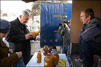 25 сентября 2010 г., Барнаул   Социальная продовольственная ярмарка в Барнауле