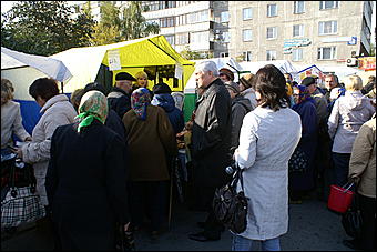 25 сентября 2010 г., Барнаул   Социальная продовольственная ярмарка в Барнауле