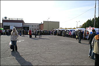 25 сентября 2010 г., Барнаул   Социальная продовольственная ярмарка в Барнауле