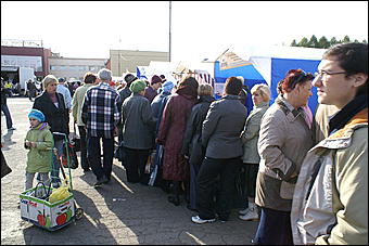 25 сентября 2010 г., Барнаул   Социальная продовольственная ярмарка в Барнауле