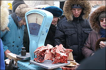 20 февраля 2010 г., Барнаул   Предпраздничная социальная ярмарка в Барнауле