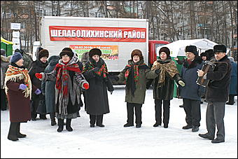 20 февраля 2010 г., Барнаул   Предпраздничная социальная ярмарка в Барнауле