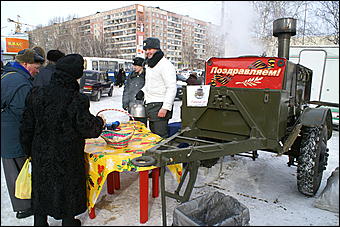 20 февраля 2010 г., Барнаул   Предпраздничная социальная ярмарка в Барнауле