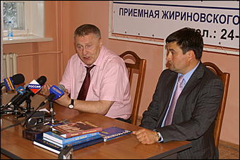 10 августа 2007 г., Барнаул   Визит лидера ЛДПР Владимира Жириновского в Барнаул