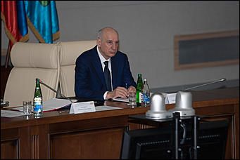 31 март 2017 г., Барнаул Мельников Вячеслав    Отчет о деятельности главы города и главы администрации Барнаула