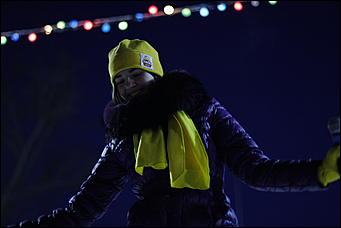 13 января 2012г. Барнаул , площадь Сахарова   Радиостанция «Юмор ФМ Барнаул» отметила пятилетие и Старый Новый год