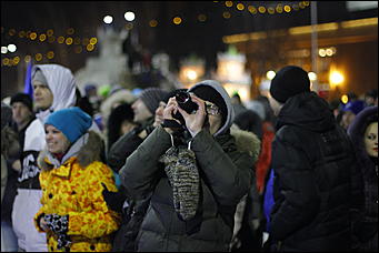 13 января 2012г. Барнаул , площадь Сахарова   Радиостанция «Юмор ФМ Барнаул» отметила пятилетие и Старый Новый год