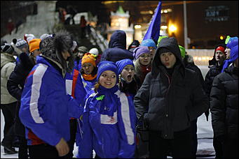 13 января 2012г. Барнаул , площадь Сахарова   Радиостанция «Юмор ФМ Барнаул» отметила пятилетие и Старый Новый год
