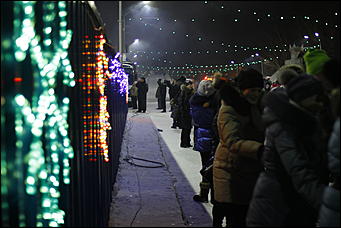 13 января 2012г. Барнаул , площадь Сахарова   Радиостанция «Юмор ФМ Барнаул» отметила пятилетие и Старый Новый год