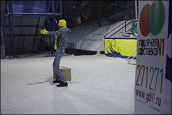 13 января 2012г. Барнаул , площадь Сахарова   Радиостанция «Юмор ФМ Барнаул» отметила пятилетие и Старый Новый год