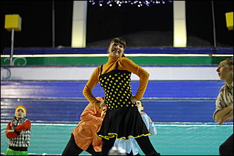 13 января 2012г. Барнаул , площадь Сахарова   Радиостанция «Юмор ФМ Барнаул» отметила пятилетие и Старый Новый год