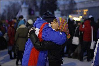 13 января 2012г. Барнаул , площадь Сахарова   Радиостанция «Юмор ФМ Барнаул» отметила пятилетие и Старый Новый год