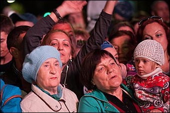 4 сентябрь 2016 г., Барнаул © Амител Вячеслав Мельников Вот она любовь долгожданная! Как барнаульцы встречали королеву народной песни