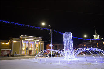 22 декабрь 2016 г., Барнаул © Амител Вячеслав Мельников   Зажигая новогодние огни. Как украсили Барнаул к празднику