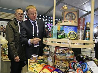 20 сентября 2019 г., Калужская область   "Хлеб, ты - мир". Алтайский край представил свою продукцию на международном форуме 
