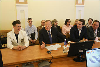 30 мая 2018 г., Барнаул. Екатерина Смолихина   Губернатор Александр Карлин в объективе Amic.ru