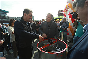 30 мая 2018 г., Барнаул. Екатерина Смолихина   Губернатор Александр Карлин в объективе Amic.ru