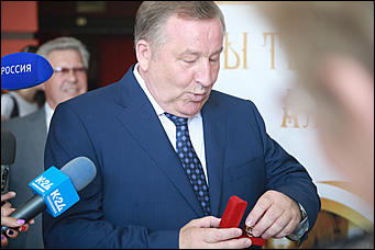 30 мая 2018 г., Барнаул. Екатерина Смолихина   Губернатор Александр Карлин в объективе Amic.ru