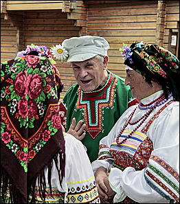 12 июня 2011 г., Барнаул   Гала-концерт фестиваля "Карусель дружбы"