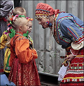 12 июня 2011 г., Барнаул   Гала-концерт фестиваля "Карусель дружбы"
