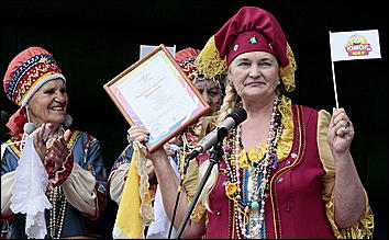 12 июня 2011 г., Барнаул   Гала-концерт фестиваля "Карусель дружбы"