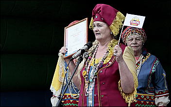 12 июня 2011 г., Барнаул   Гала-концерт фестиваля "Карусель дружбы"