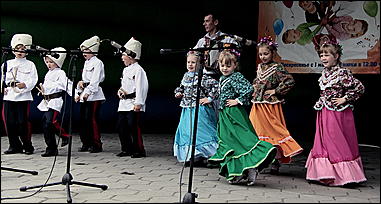 12 июня 2011 г., Барнаул   Гала-концерт фестиваля "Карусель дружбы"