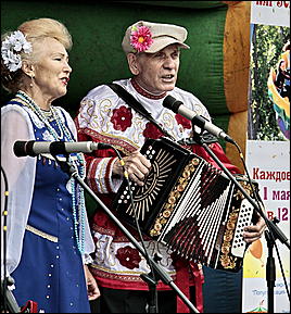 12 июня 2011 г., Барнаул   Гала-концерт фестиваля "Карусель дружбы"