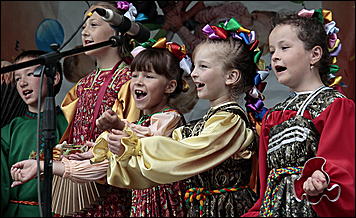 12 июня 2011 г., Барнаул   Гала-концерт фестиваля "Карусель дружбы"