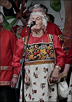 12 июня 2011 г., Барнаул   Гала-концерт фестиваля "Карусель дружбы"