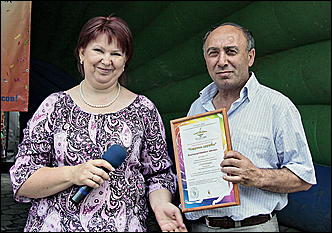 12 июня 2011 г., Барнаул   Гала-концерт фестиваля "Карусель дружбы"