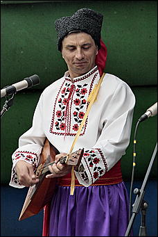 12 июня 2011 г., Барнаул   Гала-концерт фестиваля "Карусель дружбы"