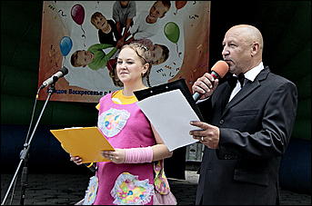 12 июня 2011 г., Барнаул   Гала-концерт фестиваля "Карусель дружбы"