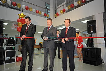 27 октября 2009 г., Барнаул   Открытие дилерского центра Kia Motors