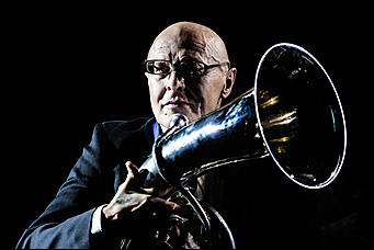 17 февраль 2016 г., Барнаул © Амител Вячеслав Мельников   Люблю жизнь, когда она – как кино. В Барнауле открыли Год российского кинематографа