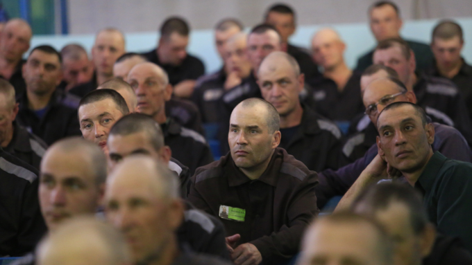 25 май 2017 г., Барнаул   "От звонка до звонка". Как школьный праздник прошел в алтайской колонии №З