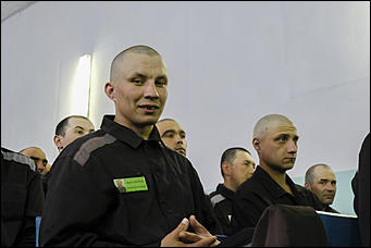 25 май 2017 г., Барнаул   "От звонка до звонка". Как школьный праздник прошел в алтайской колонии №З