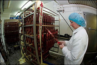 26 мая 2010 г., Новосибирск   Как журналисты за колбасой ходили