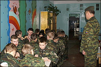 9 февраля 2007г., Барнаул   Барнаульской кадетской школе помогут решить проблемы