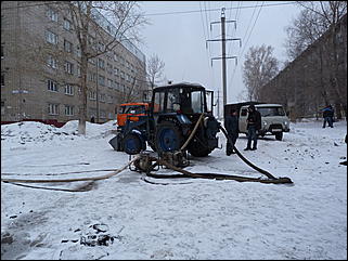 16-17 марта 2011 г., Барнаул   Устранение аварии на коллекторе в центре Барнаула