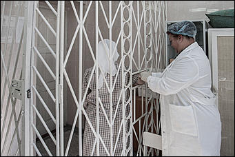 22 сентябрь 2016 г., Барнаул © Амител Вячеслав Мельников   Один день в новоалтайской колонии общего режима. Фоторепортаж 