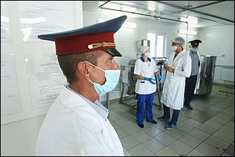 5 августа 2020 г., Барнаул. Екатерина Смолихина   В огород под конвоем. Как живут и работают осужденные женской колонии на Алтае